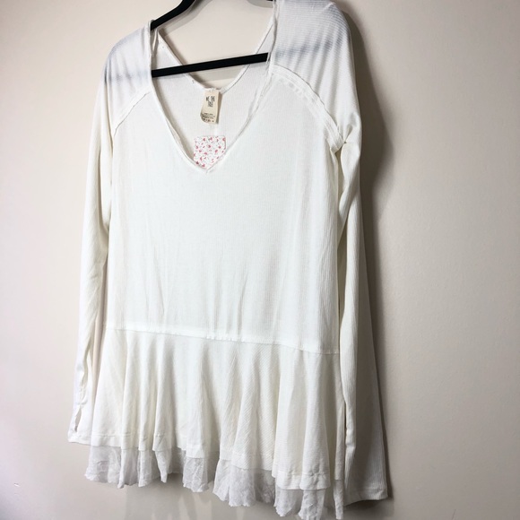 Free People Tangerine Tee Ivory Thumb Hole NWT - Picture 6 of 8